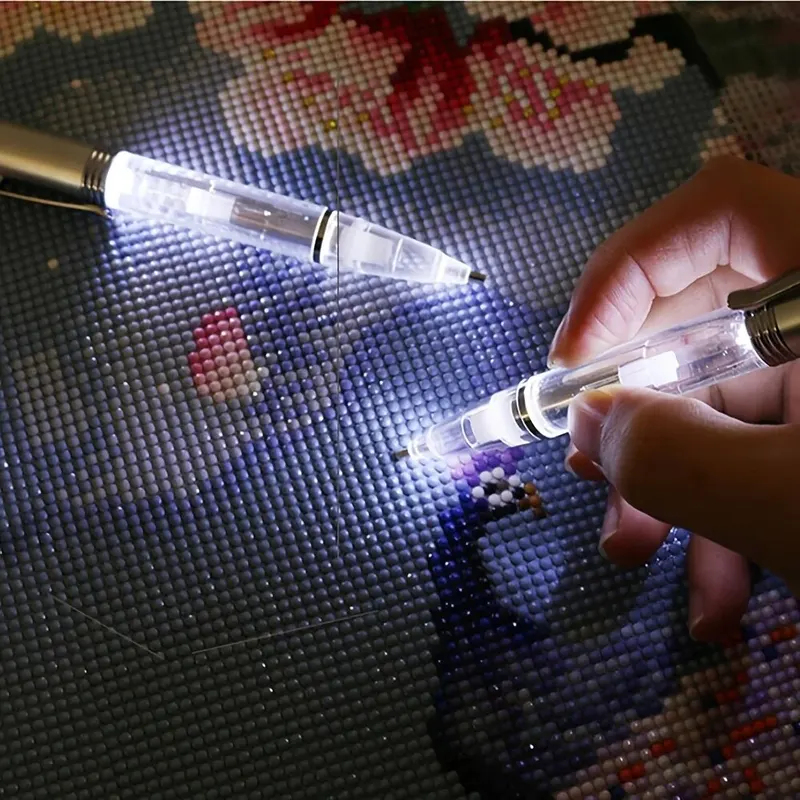 Embroidery Artwork - Penna LED per Diamond Painting, 1
