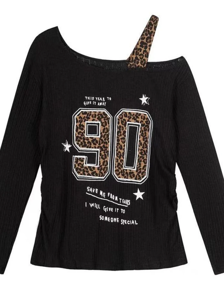 Embroidery Print - T-Shirt con Stampa Leopardata Stile Y2K,