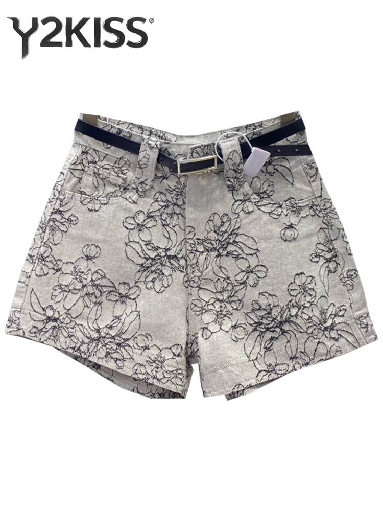 Shorts in denim ricamati stile - Embroidery Jeans recensione e prezzo