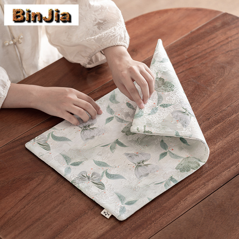 Broccato Ricamo Ombra Farfalla - Embroidery Cloth recensione e prezzo