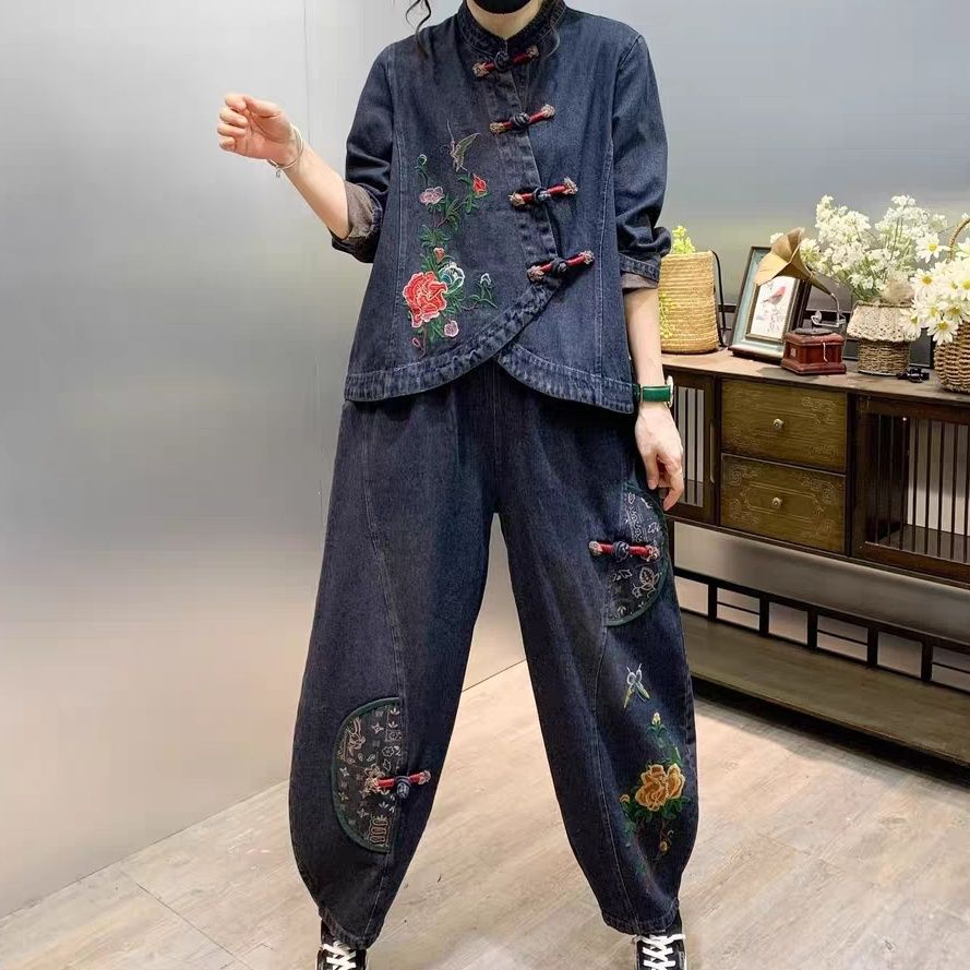 Set di moda in denim con fiori - Embroidery Jeans recensione e prezzo