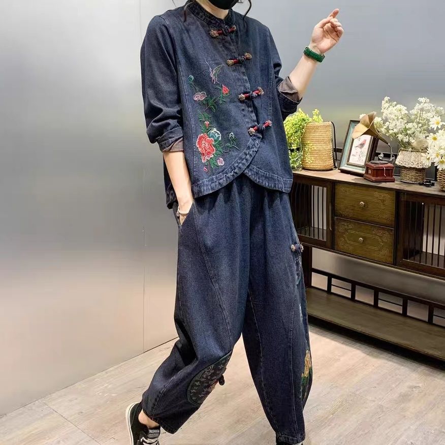 Set di moda in denim con fiori - Embroidery Jeans recensione e prezzo