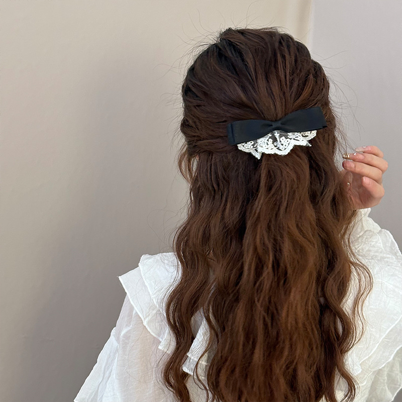 Fermagli e Accessori per Capel - Embroidery Ribbon recensione e prezzo