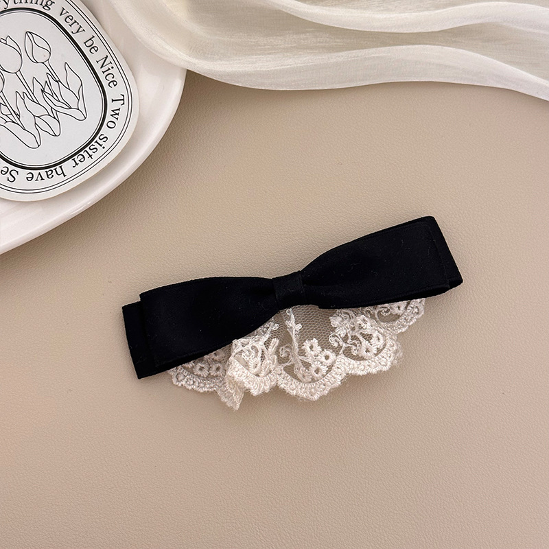 Fermagli e Accessori per Capel - Embroidery Ribbon recensione e prezzo