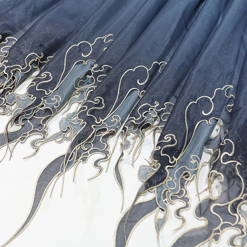 Tessuto con Ricamo in Stile Ci - Embroidery Cloth recensione e prezzo