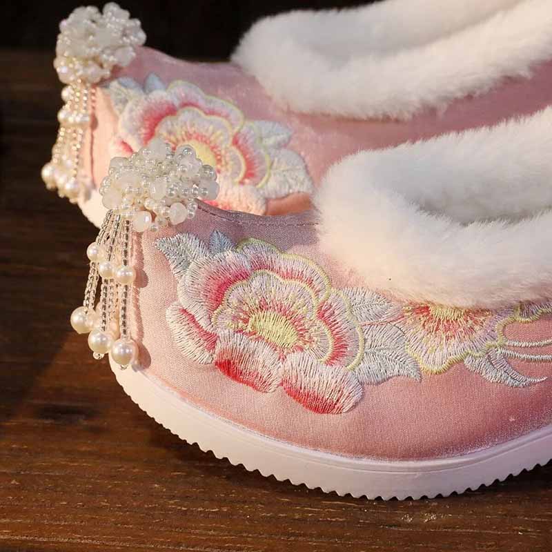 Taglie forti da donna 41 #   S - Embroidery Cloth recensione e prezzo