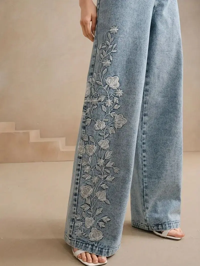 Jeans a Gamba Dritta Y2K Plus  - Embroidery Jeans recensione e prezzo