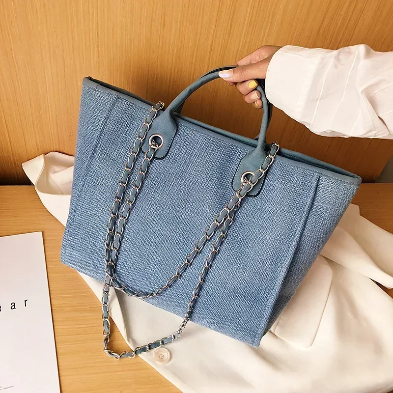Borsa tote a catena con tracol - Embroidery Keychain recensione e prezzo