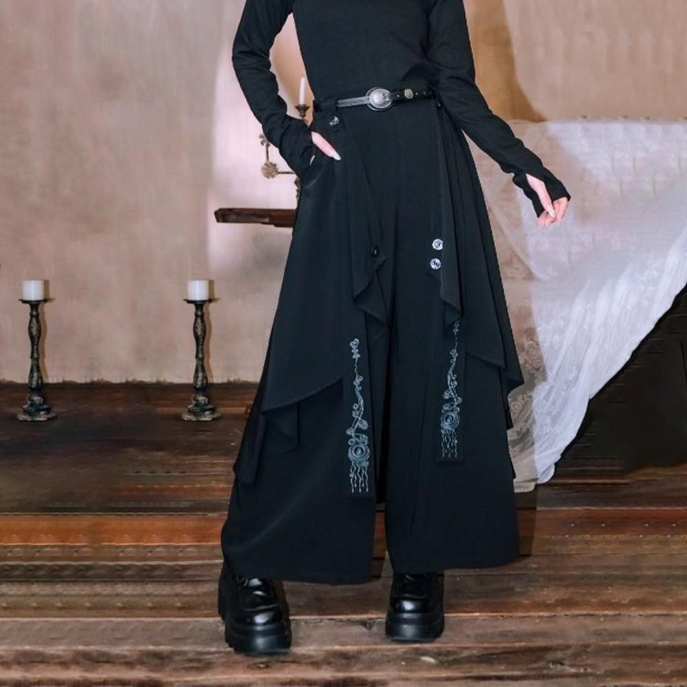 Pantaloni gonna irregolare a s - Embroidery Ribbon recensione e prezzo