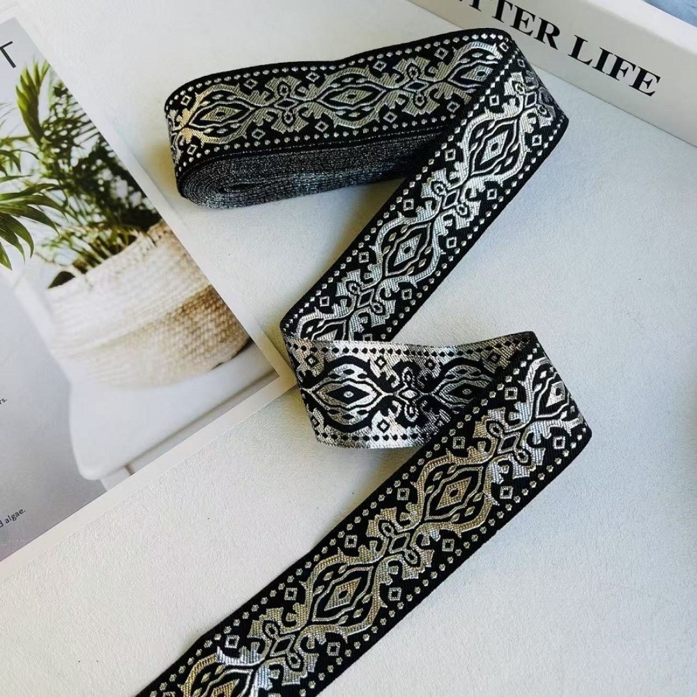 Nastro Decorativo in Argento G - Embroidery Ribbon recensione e prezzo